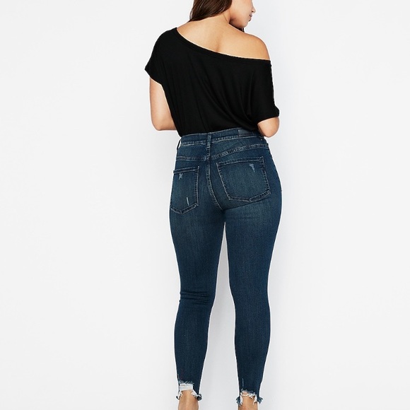 High Waist Ripped Jeans - Picture 2 of 3